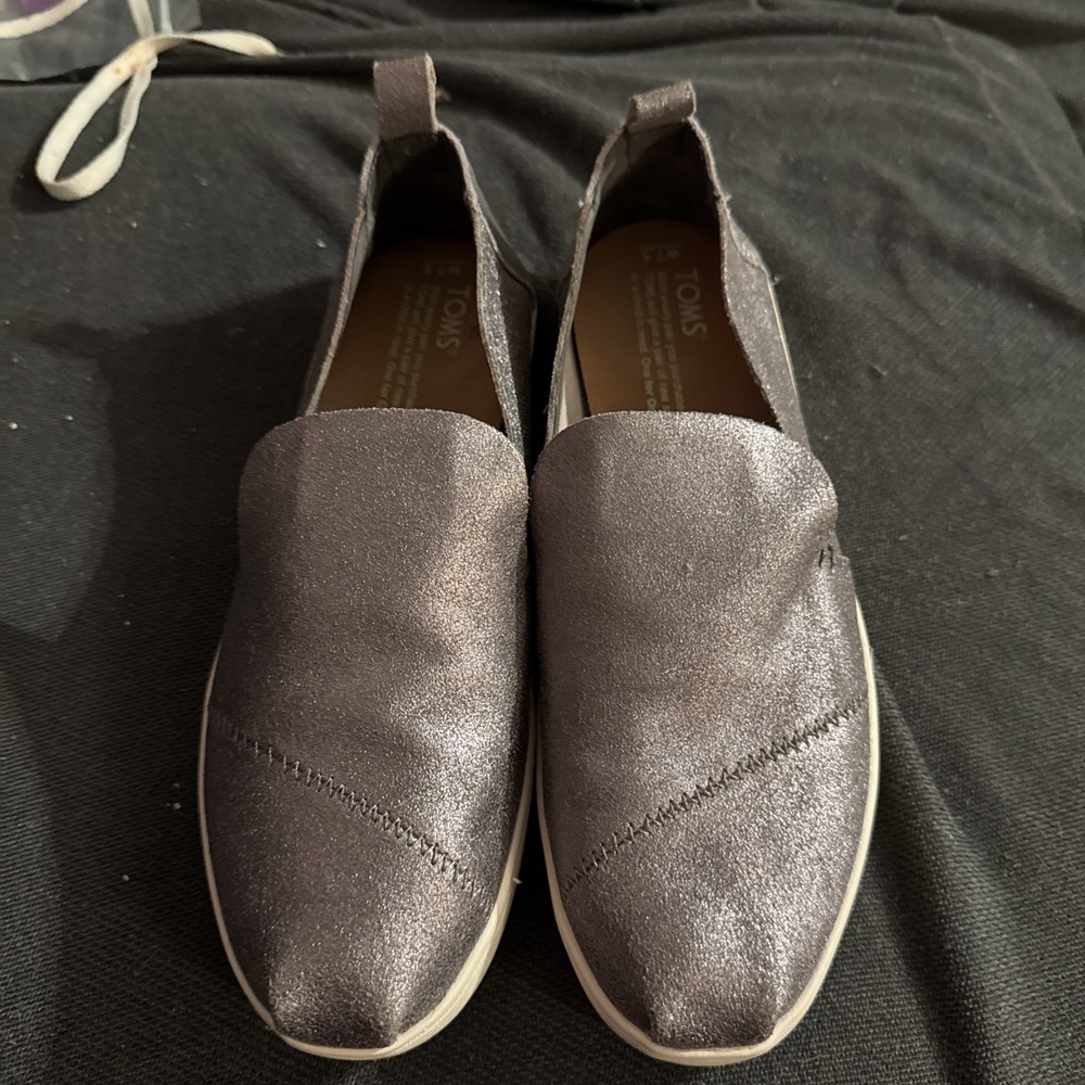 TOMS Classic Metallic Rose Gold Slip On Casual Flat Comfort Shoes Size 7.5